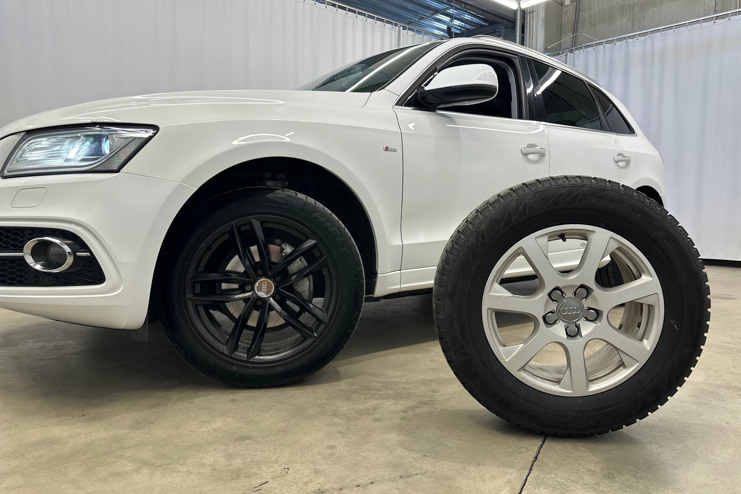 valkoinen Audi Q5 2016 kuva 28.