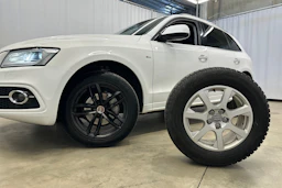 valkoinen Audi Q5 2016 kuva 28.