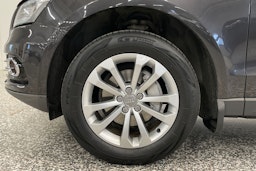 harmaa Audi Q5 2017 kuva 31.