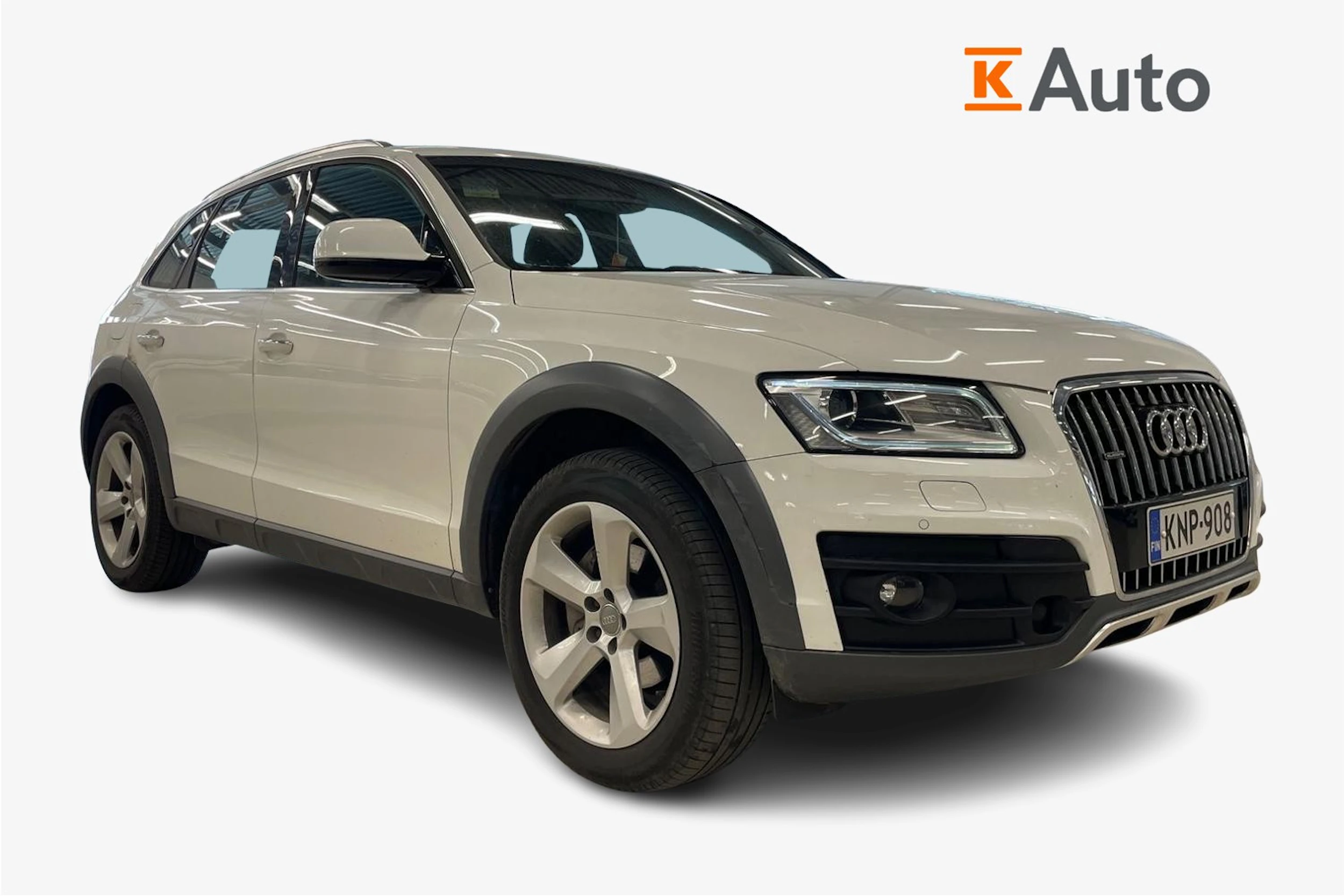 Valkoinen Audi Q5 2016 kuva 1.