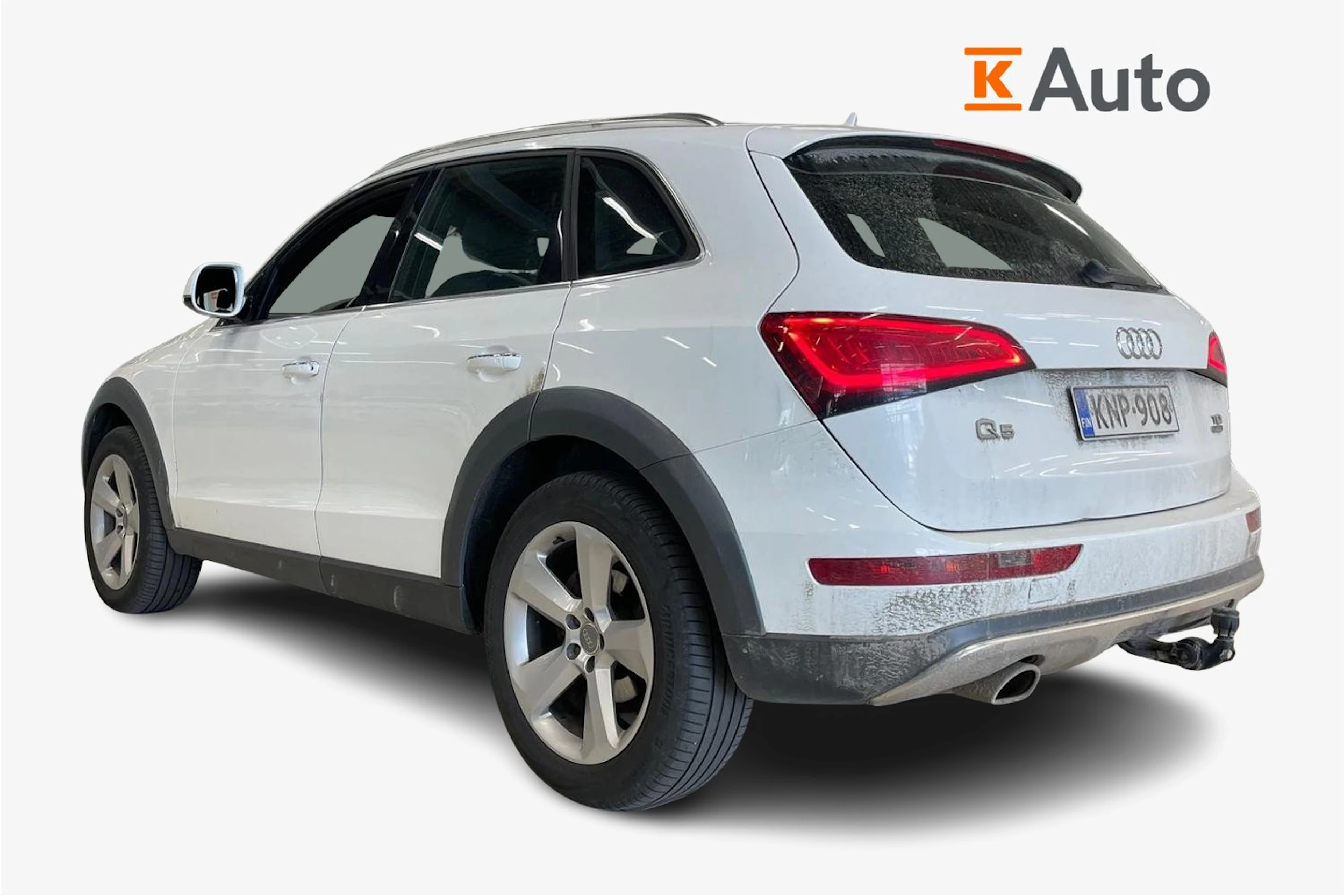 Valkoinen Audi Q5 2016 kuva 2.