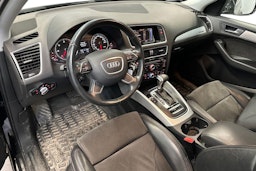 musta Audi Q5 2016 kuva 3.