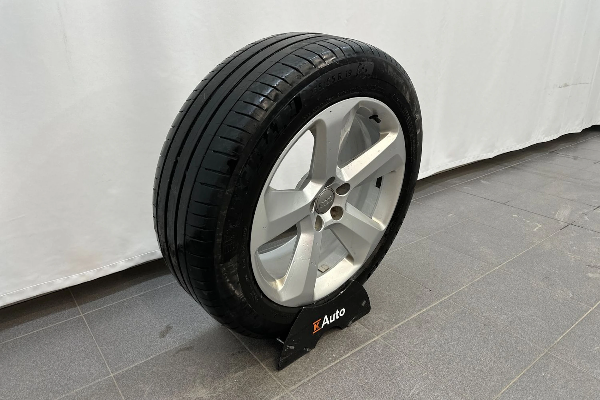 musta Audi Q5 2016 kuva 10.