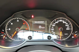 musta Audi Q5 2016 kuva 19.