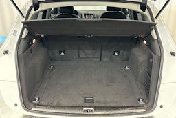 valkoinen Audi Q5 2016 kuva 17.