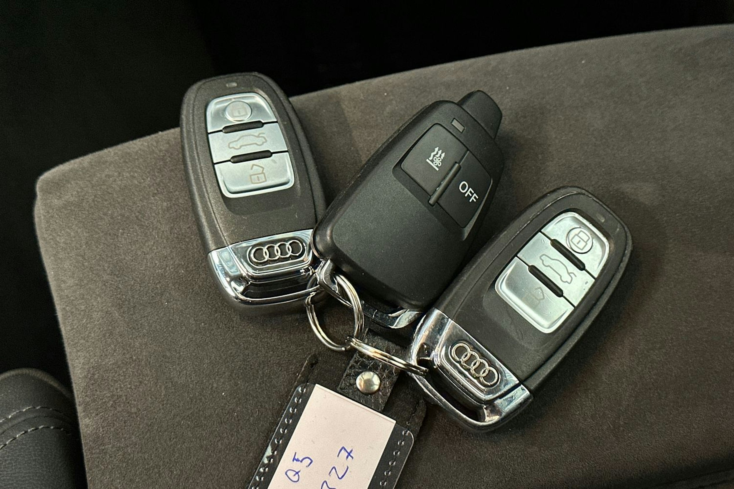 valkoinen Audi Q5 2016 kuva 32.