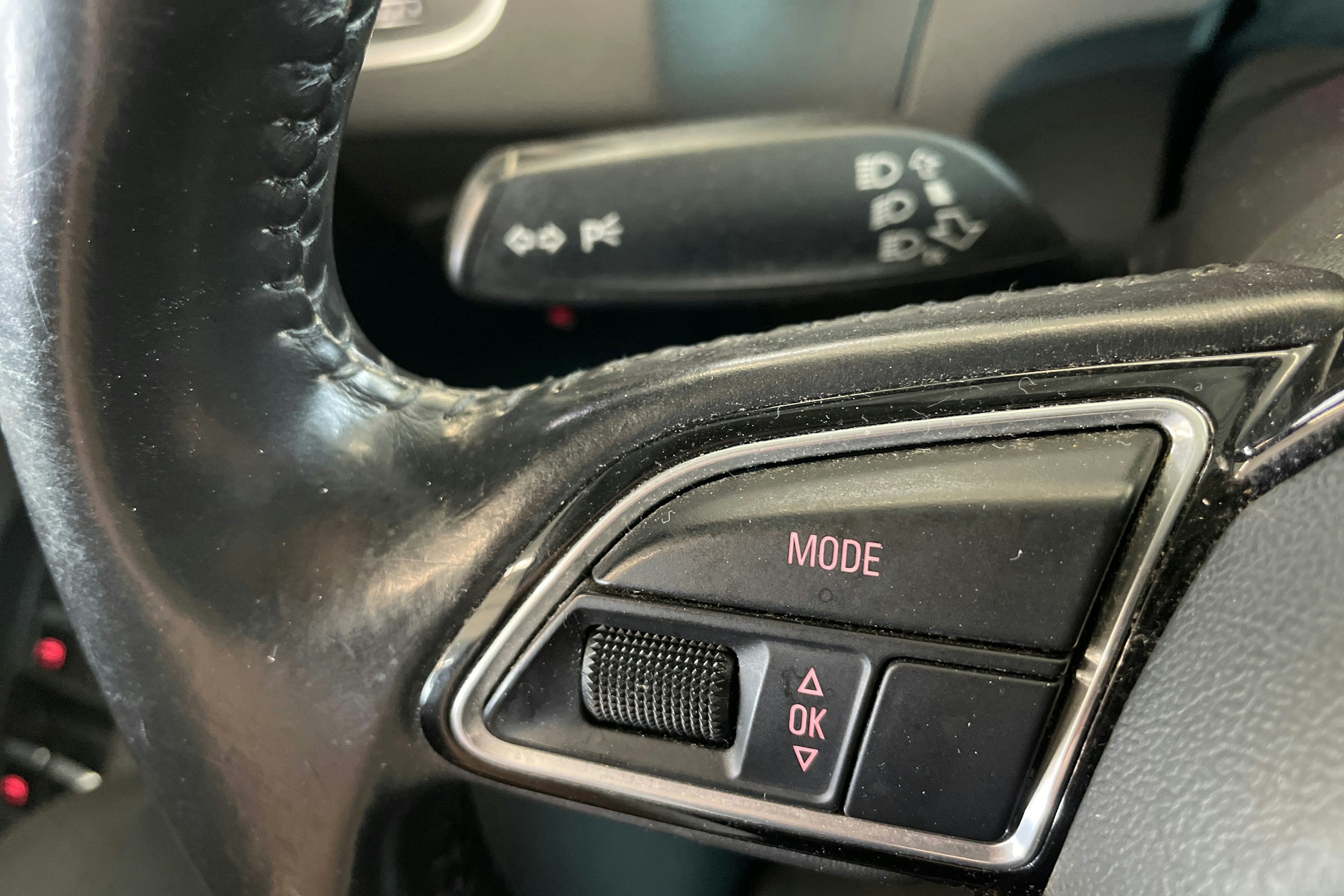 Musta Audi Q5 2016 kuva 17.