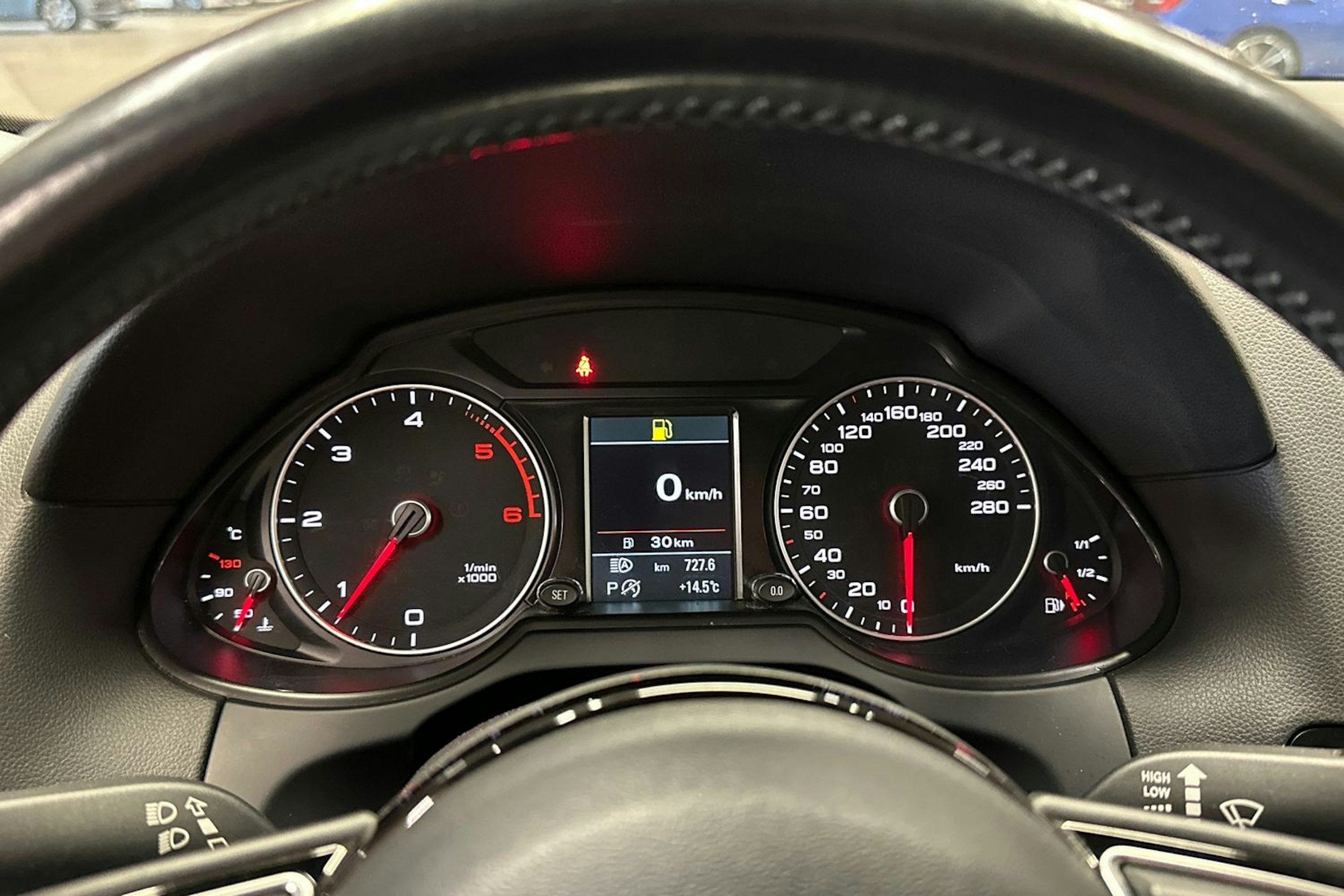 valkoinen Audi Q5 2016 kuva 21.