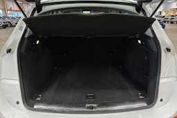 valkoinen Audi Q5 2016 kuva 29.