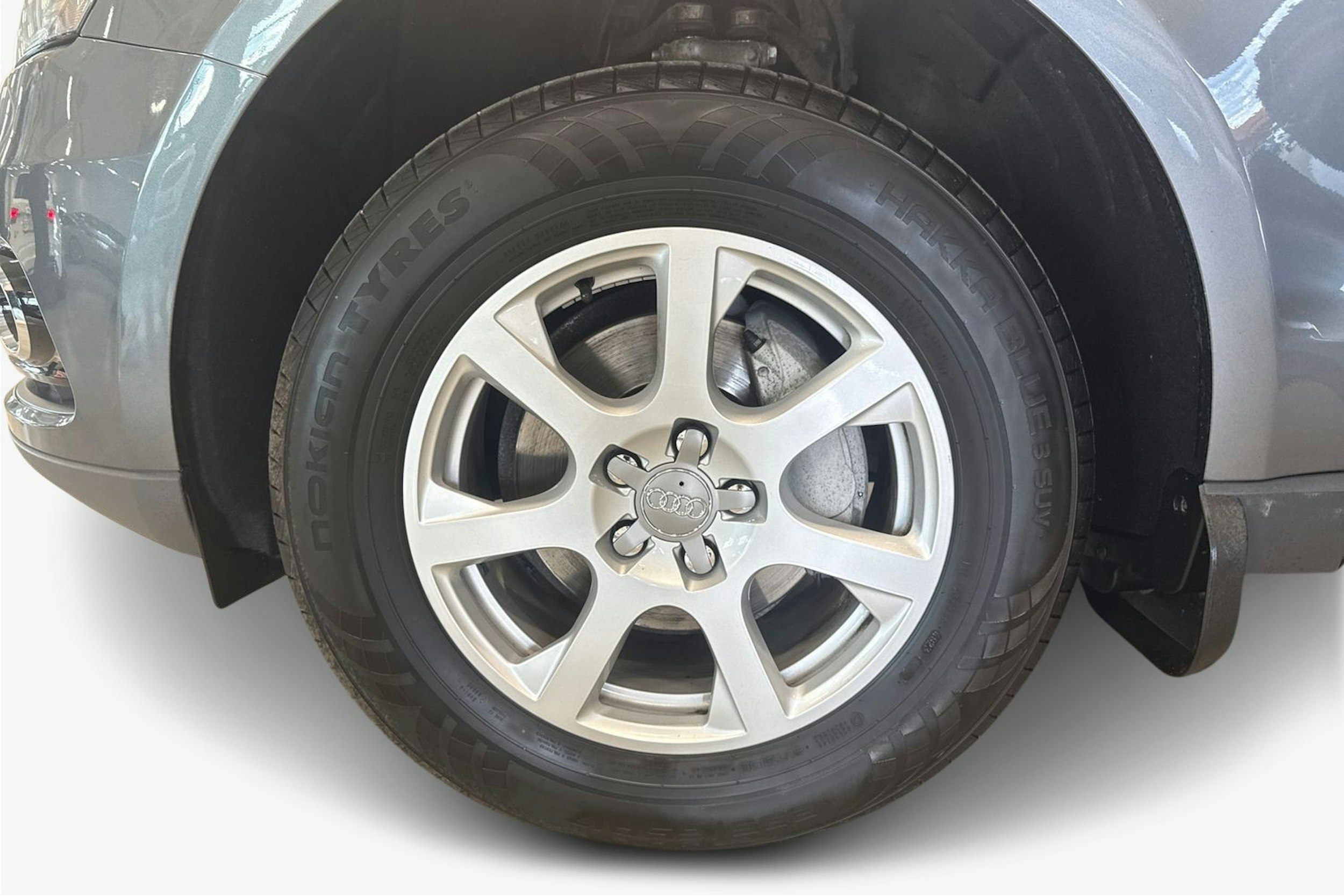 met. harmaa Audi Q5 2016 kuva 11.