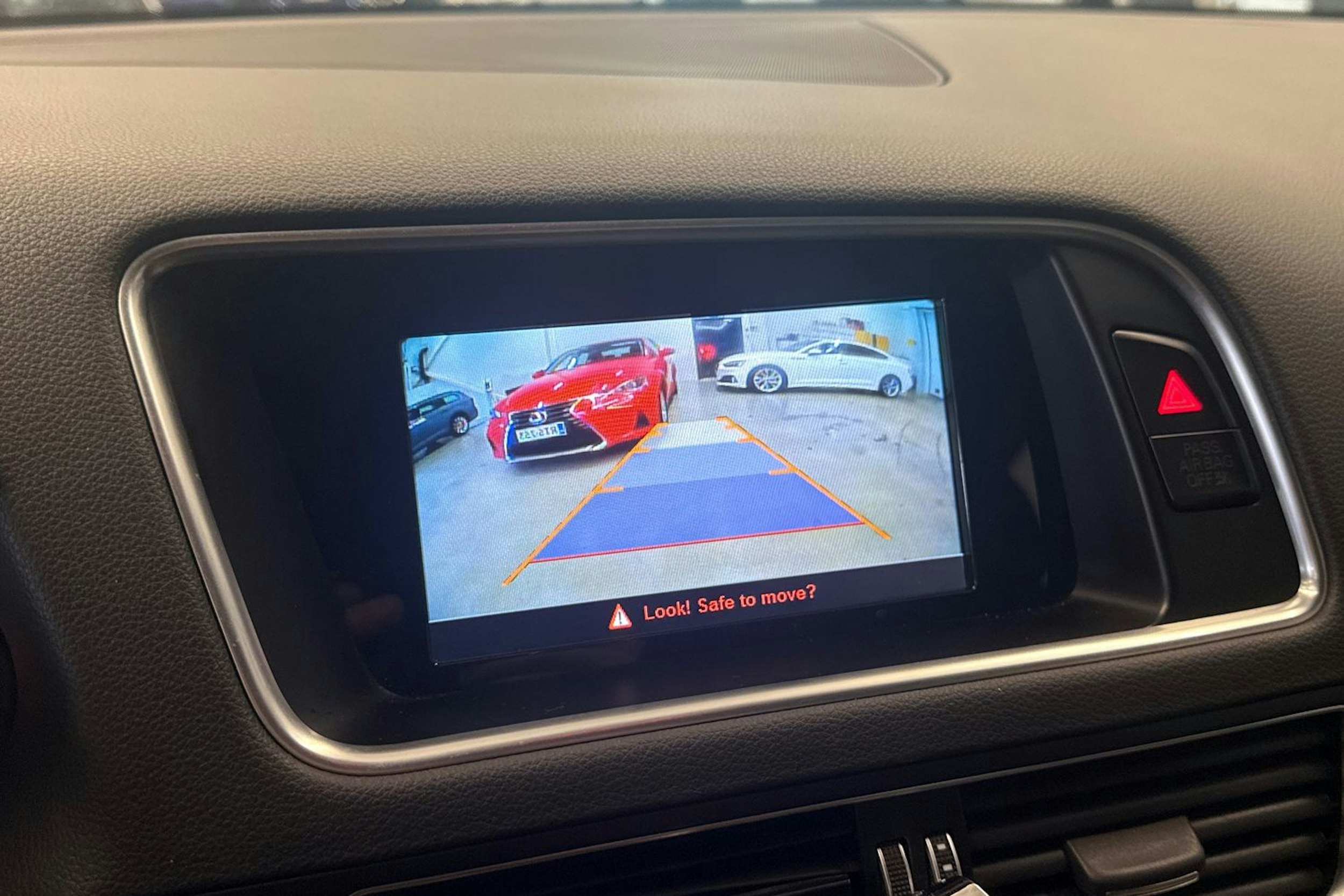 met. harmaa Audi Q5 2016 kuva 20.