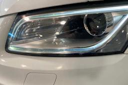 Valkoinen Audi Q5 2016 kuva 16.