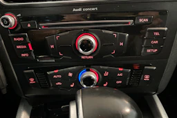Valkoinen Audi Q5 2016 kuva 22.