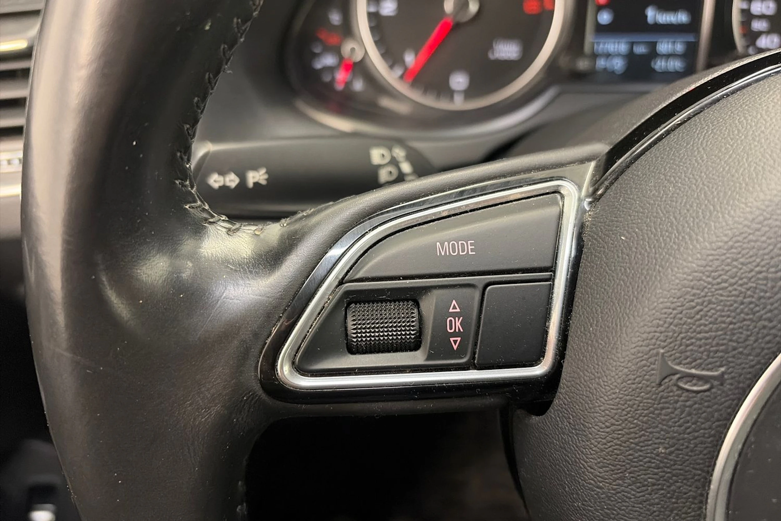 hopea Audi Q5 2016 kuva 15.