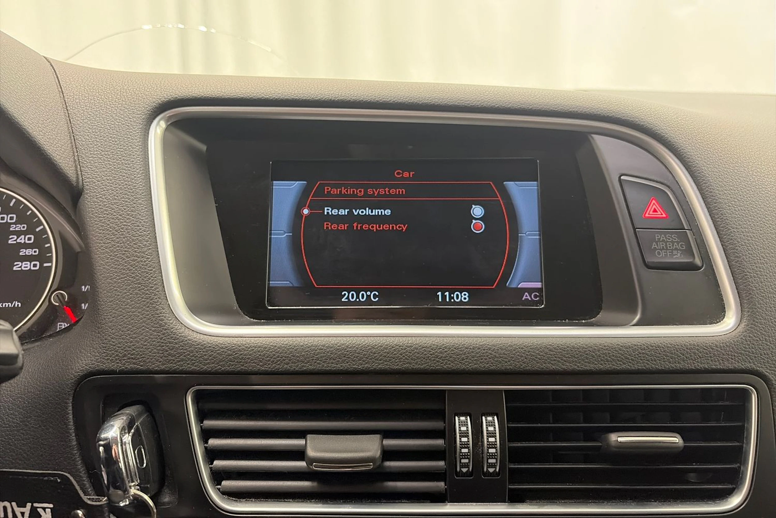 hopea Audi Q5 2016 kuva 20.