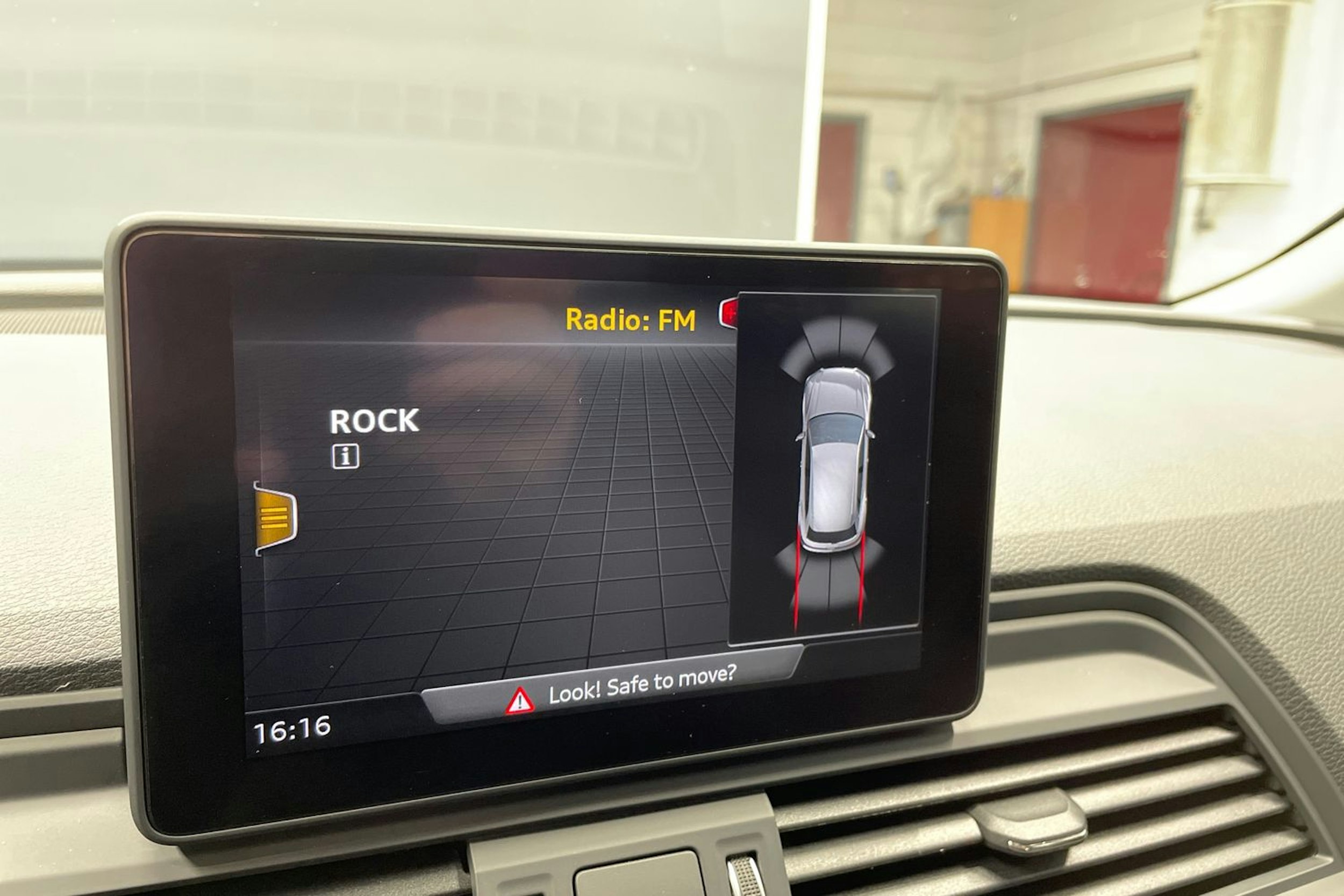 Hopea Audi Q5 2017 kuva 17.