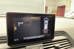Hopea Audi Q5 2017 kuva 17.