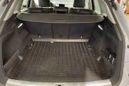 Hopea Audi Q5 2017 kuva 19.