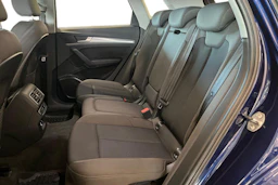 sininen Audi Q5 2017 kuva 8.