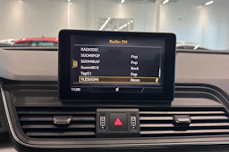 sininen Audi Q5 2017 kuva 17.