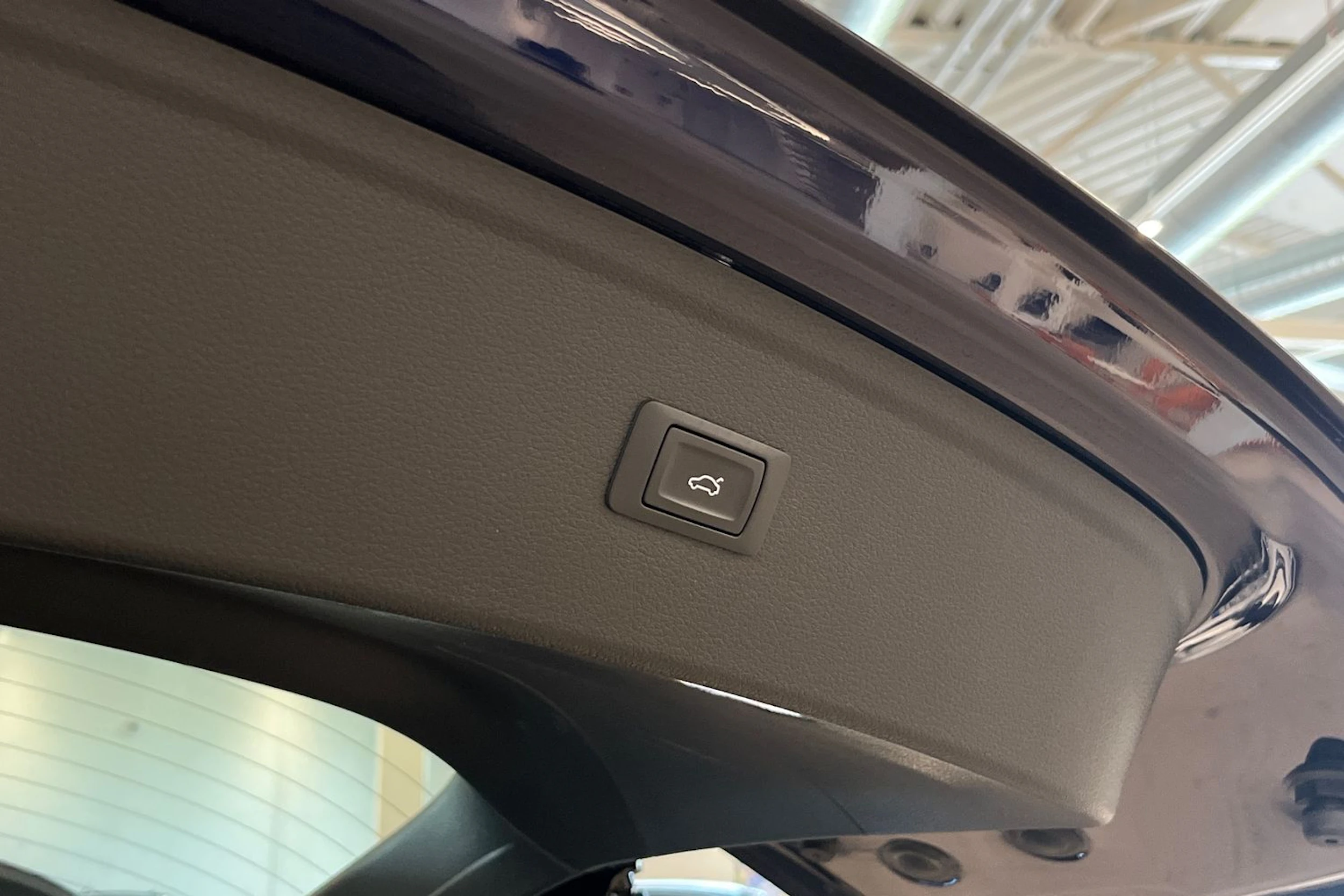sininen Audi Q5 2017 kuva 28.
