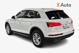 Valkoinen Audi Q5 2017 kuva 3.