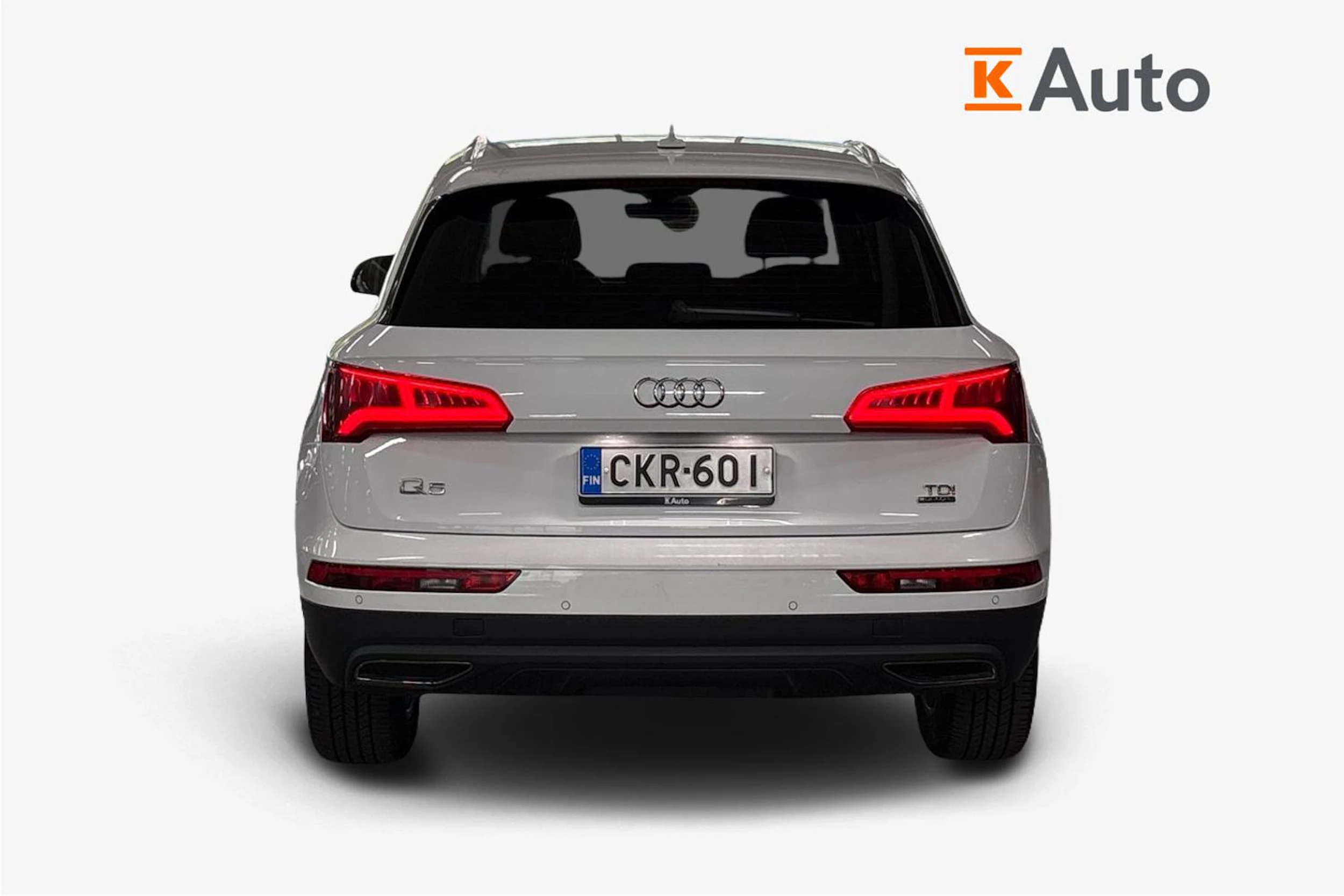 Valkoinen Audi Q5 2017 kuva 4.