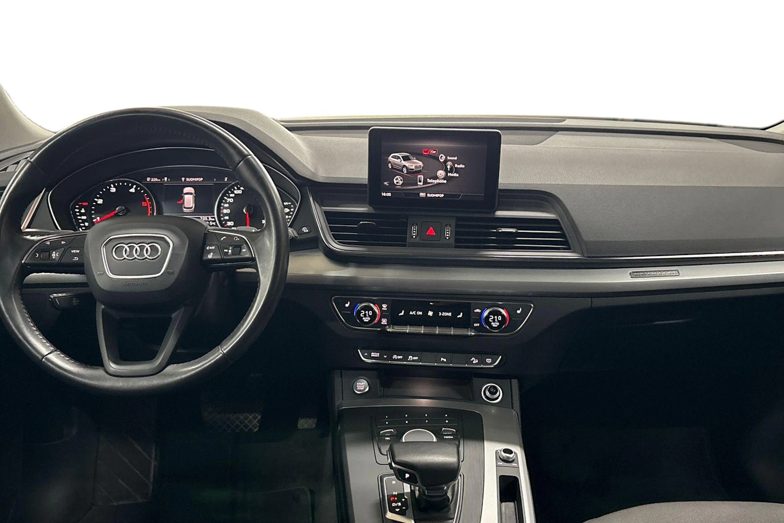 Valkoinen Audi Q5 2017 kuva 9.