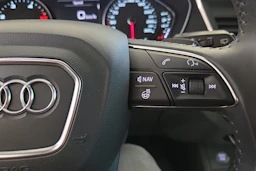 Hopea Audi Q5 2017 kuva 13.