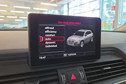 Hopea Audi Q5 2017 kuva 15.