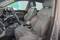 Hopea Audi Q5 2017 kuva 20.