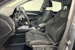 Harmaa Audi Q5 2017 kuva 3.