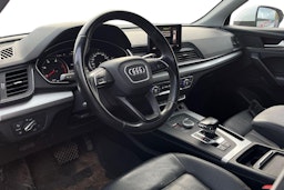 valkoinen Audi Q5 2017 kuva 3.