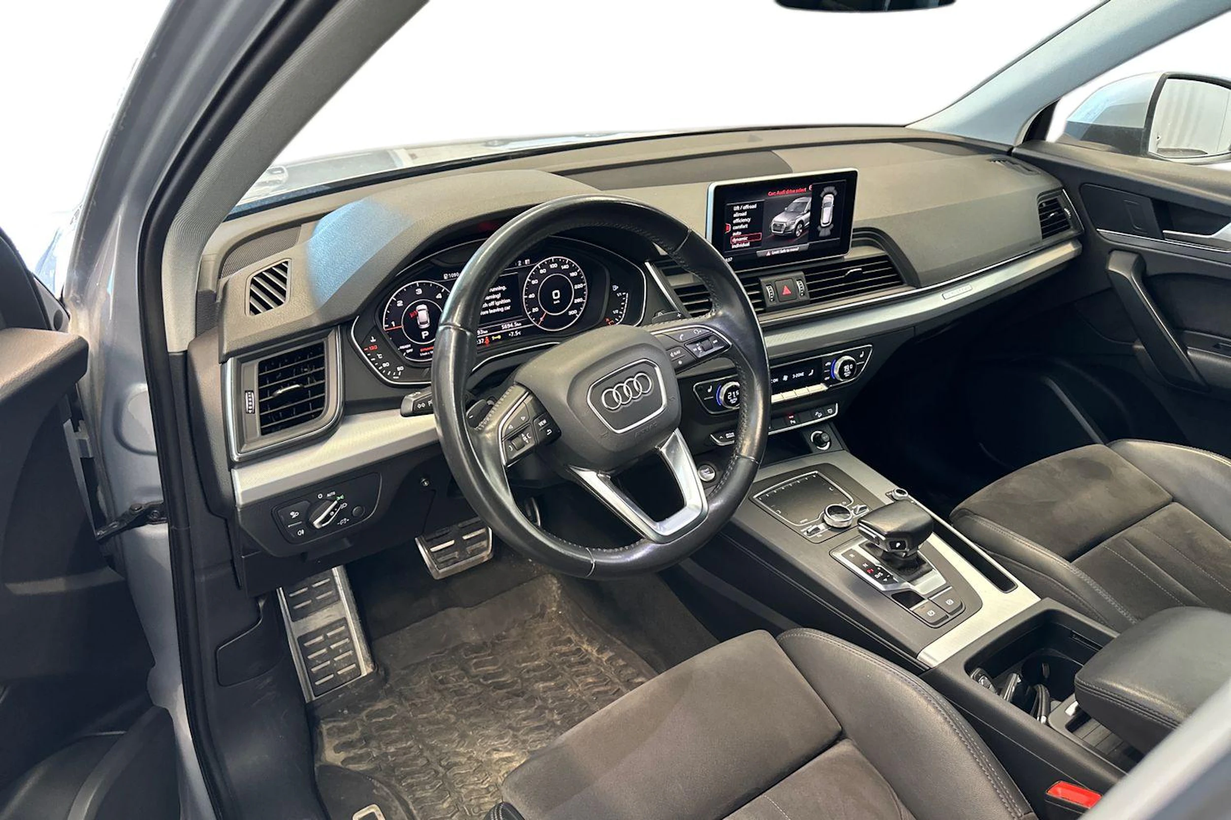 hopea Audi Q5 2017 kuva 3.