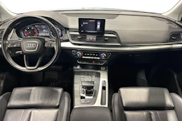 Hopea Audi Q5 2017 kuva 7.