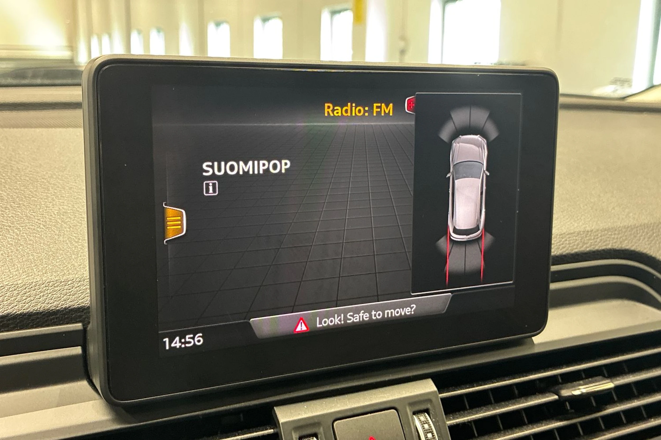 Hopea Audi Q5 2017 kuva 17.