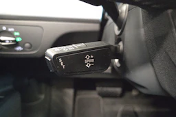 Valkoinen Audi Q5 2017 kuva 14.