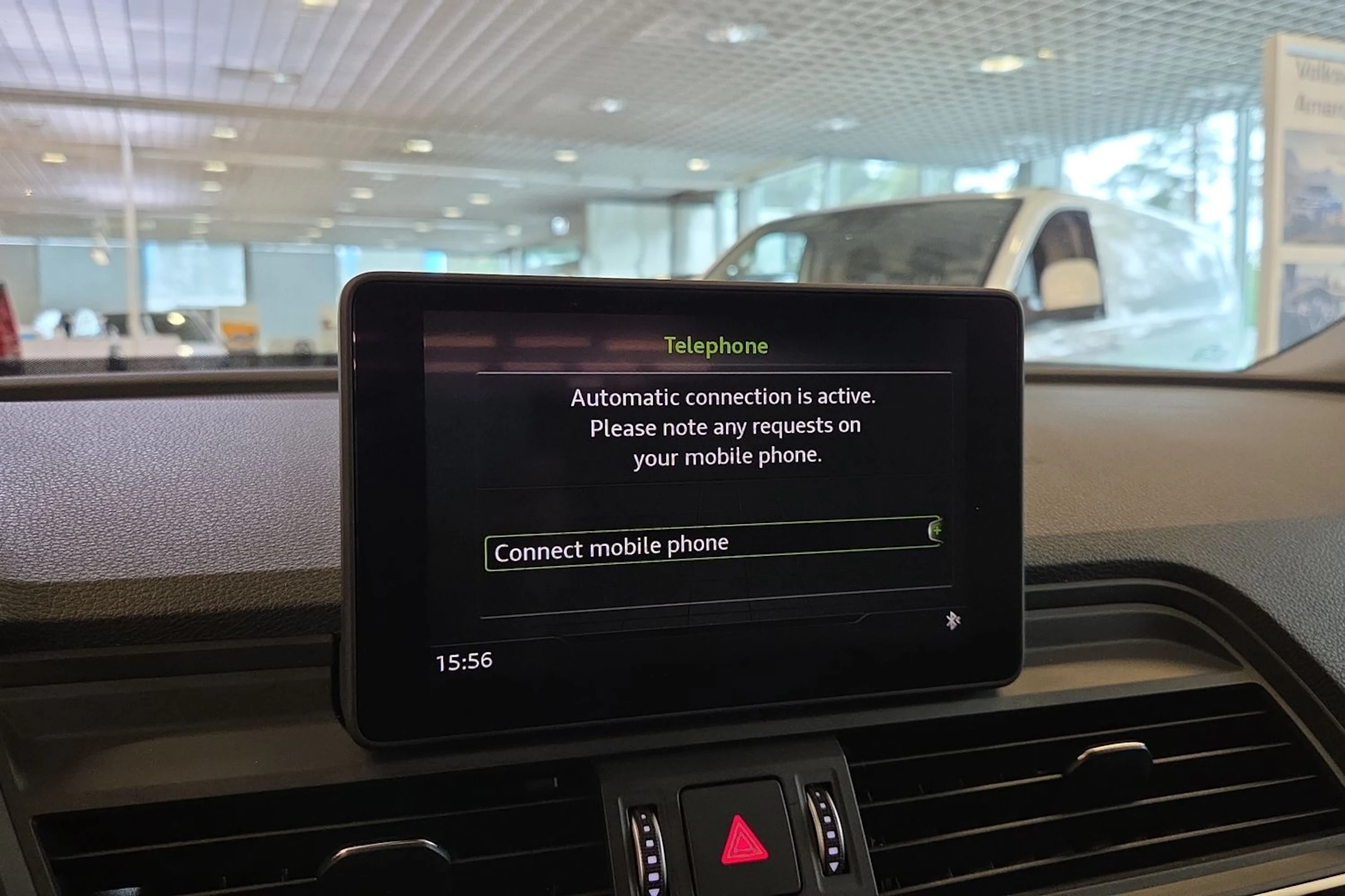 Valkoinen Audi Q5 2017 kuva 17.