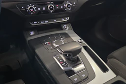 Valkoinen Audi Q5 2017 kuva 18.