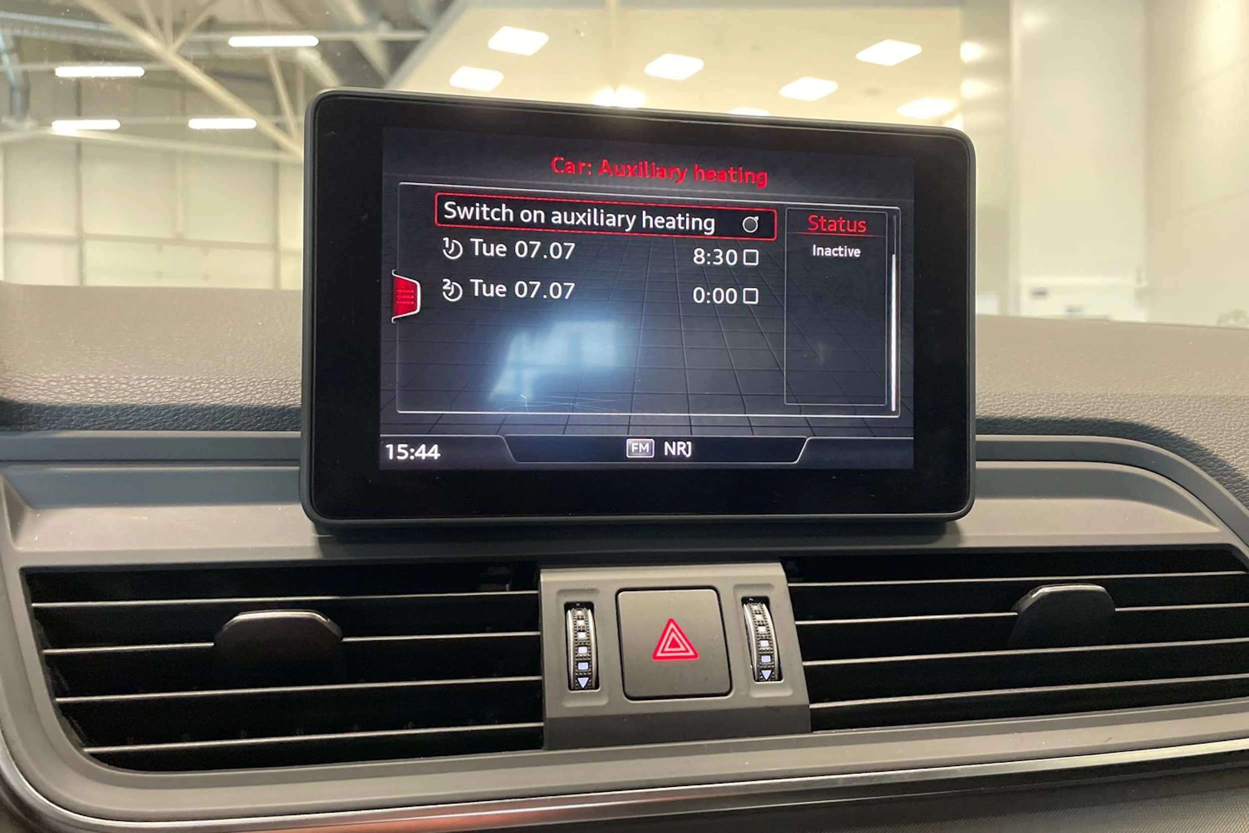 punainen Audi Q5 2017 kuva 21.