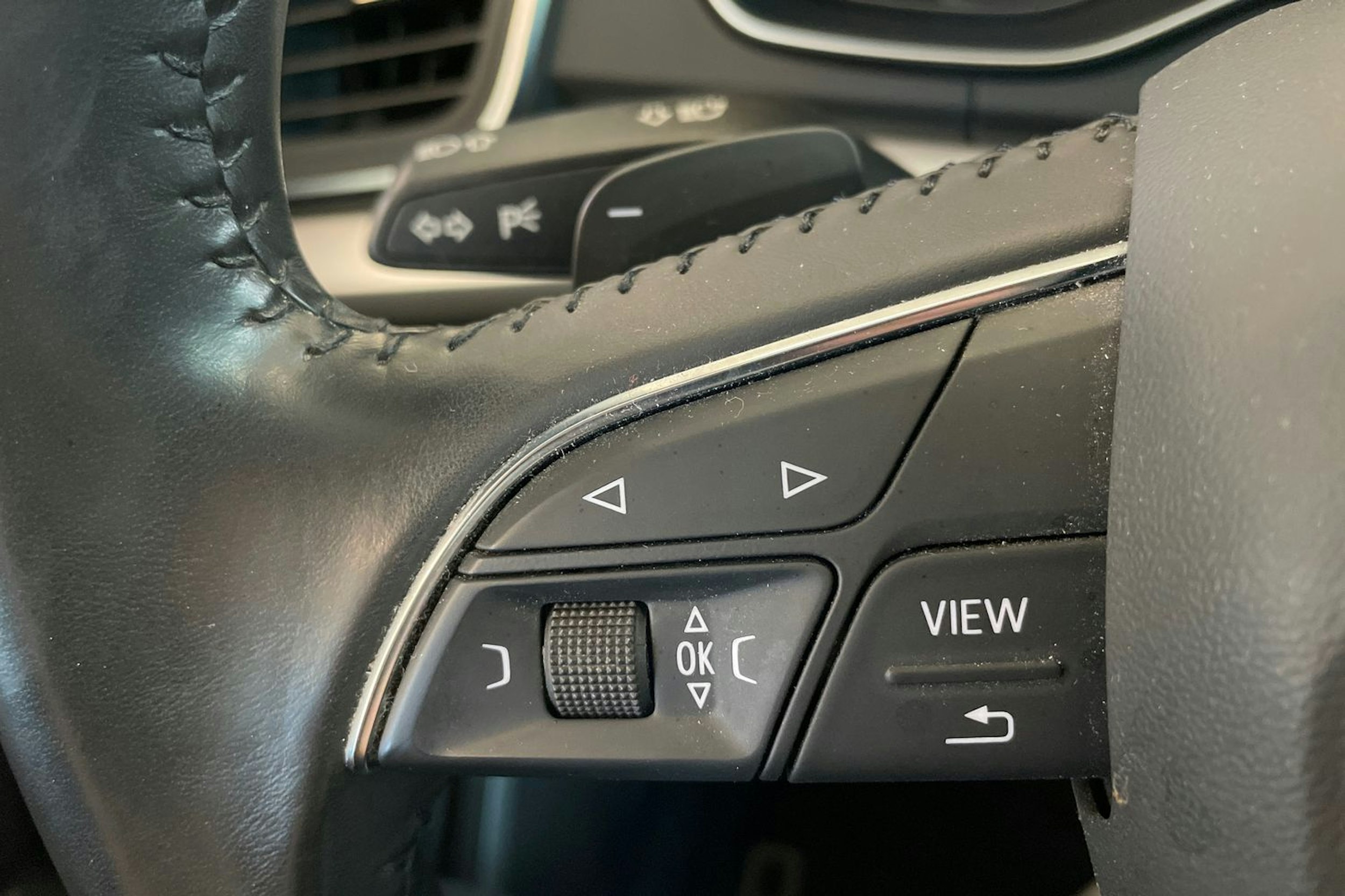 Sininen Audi Q5 2017 kuva 17.