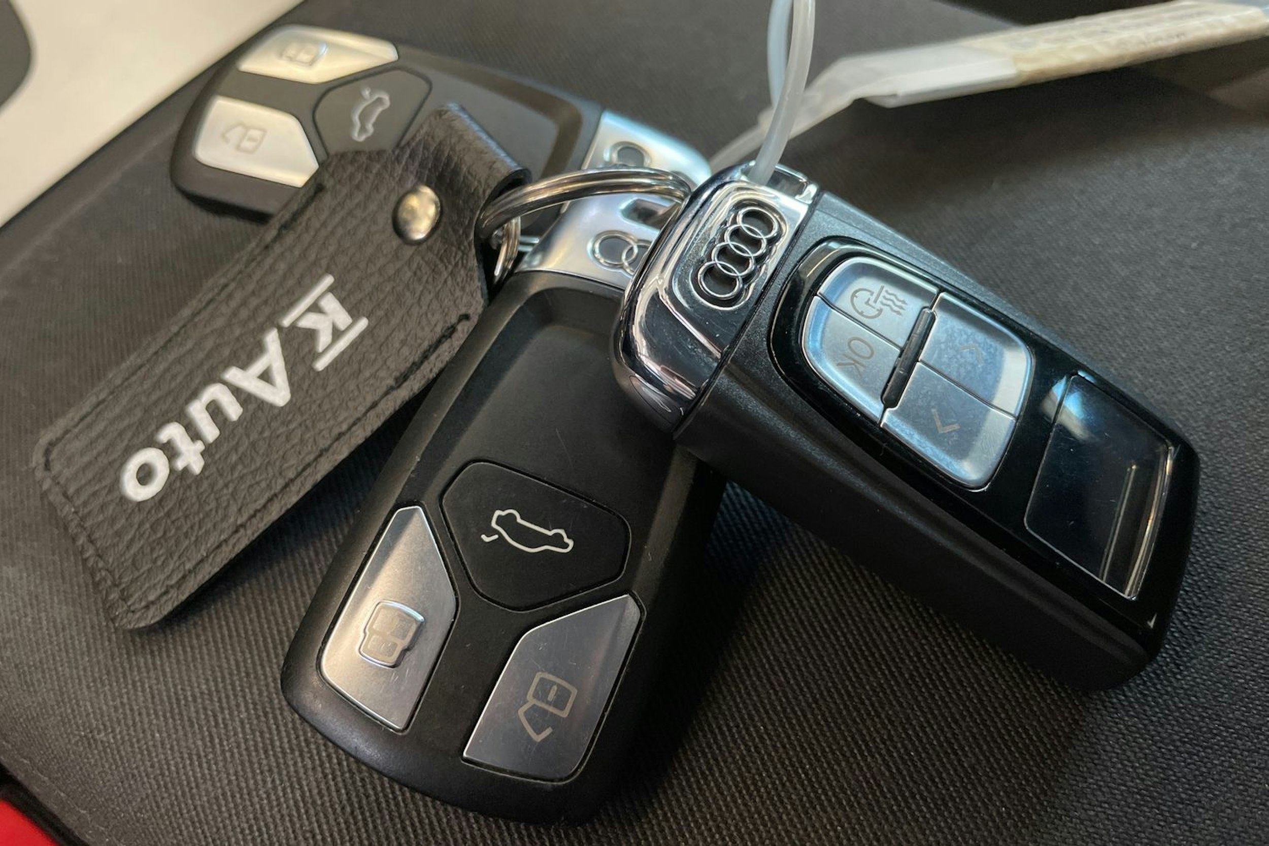 Sininen Audi Q5 2017 kuva 23.