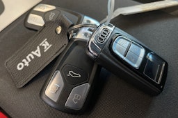 Sininen Audi Q5 2017 kuva 23.
