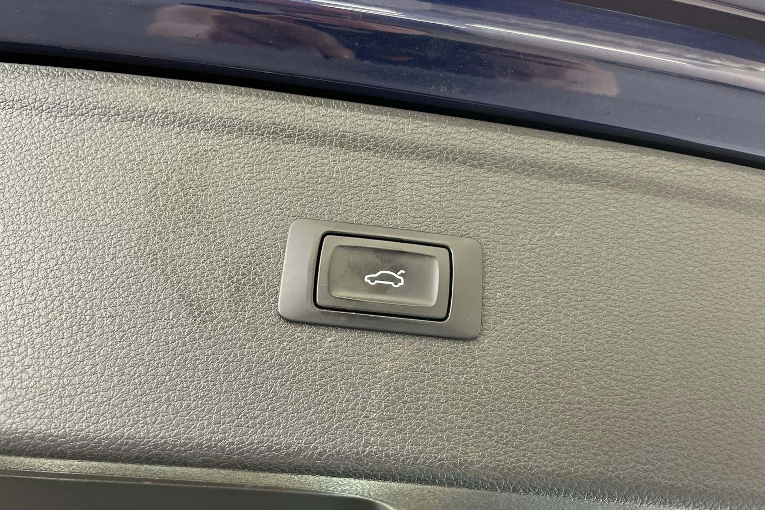 Sininen Audi Q5 2017 kuva 27.