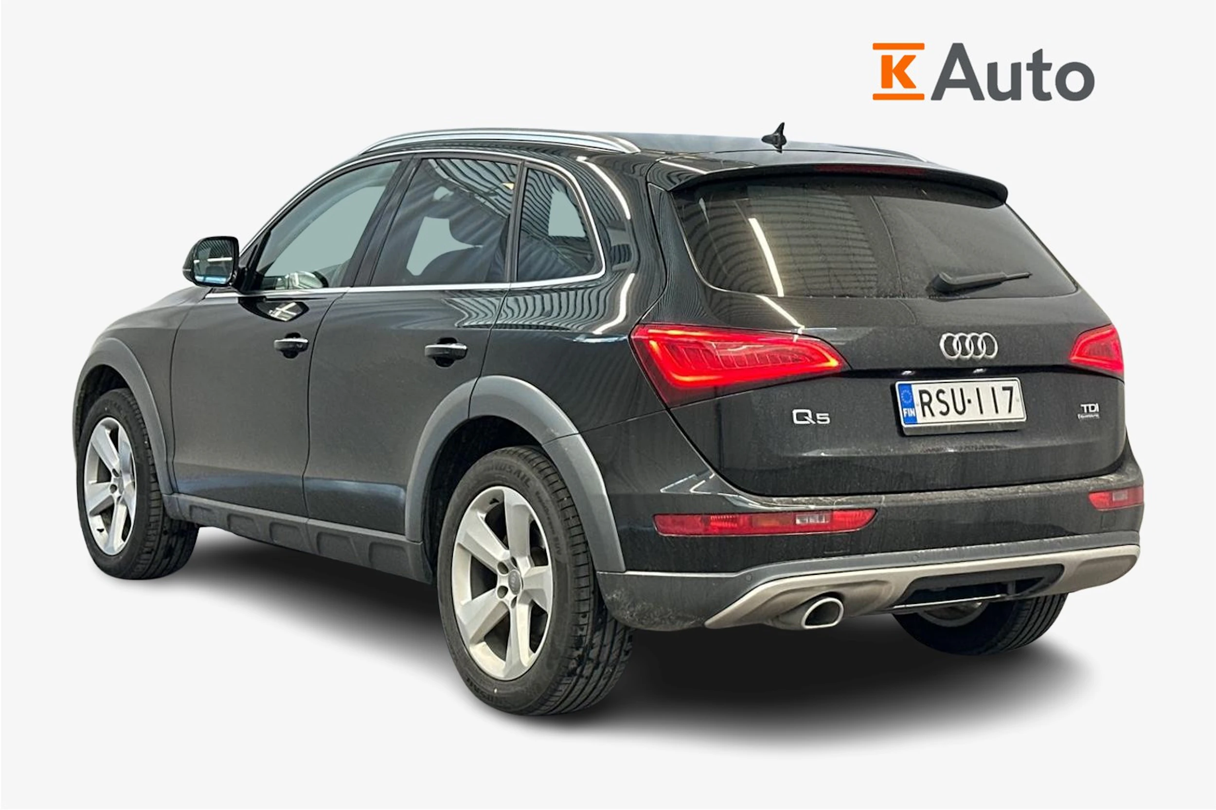 musta Audi Q5 2017 kuva 2.