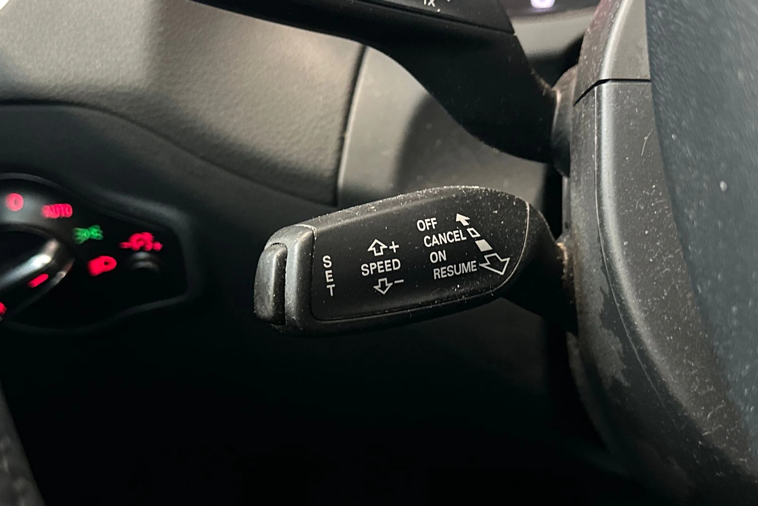 musta Audi Q5 2017 kuva 20.