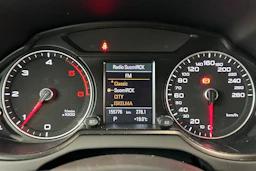 musta Audi Q5 2017 kuva 21.