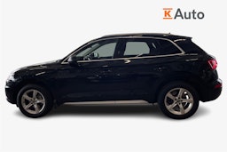 Musta Audi Q5 2017 kuva 6.