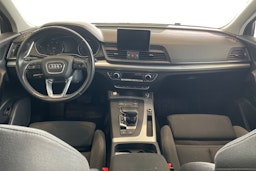 Musta Audi Q5 2017 kuva 9.