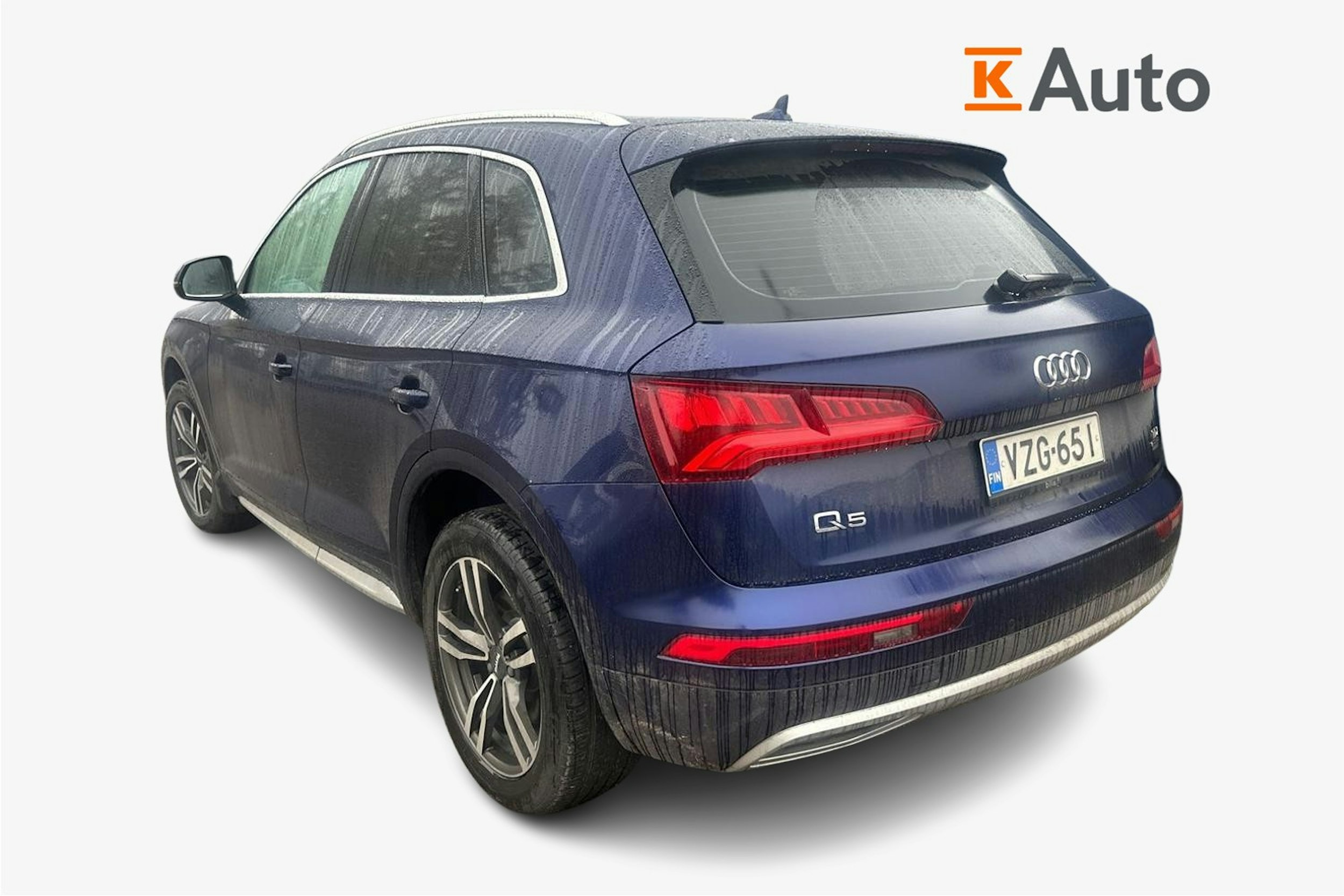 Sininen Audi Q5 2017 kuva 2.